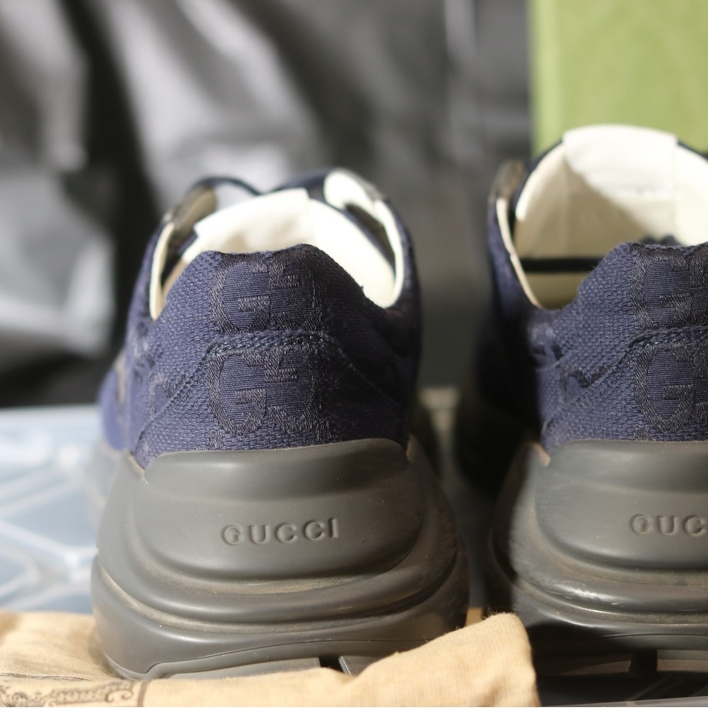 Gucci Navy Sneakers - Picture 3 of 6